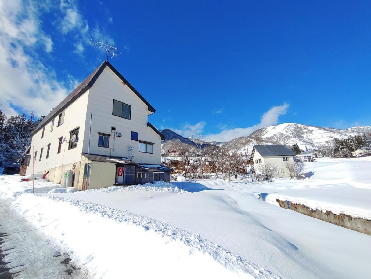 Hakuba Norikura Wakaguri Guesthouse Otari Εξωτερικό φωτογραφία