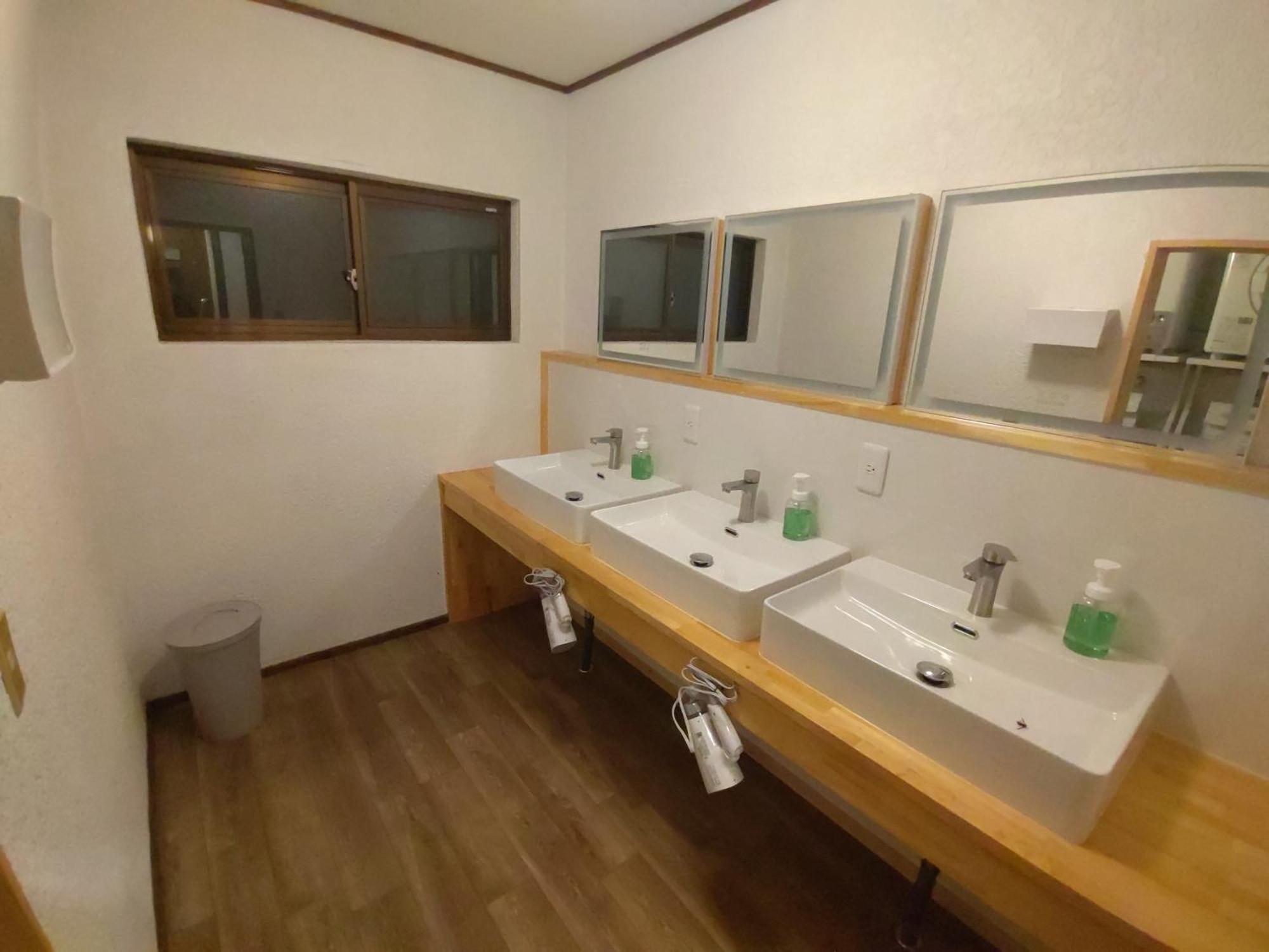 Hakuba Norikura Wakaguri Guesthouse Otari Εξωτερικό φωτογραφία